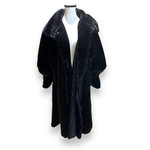 Women’s XXL Vintage Italian Faux Fur 3/4 Maxi Opera Coat